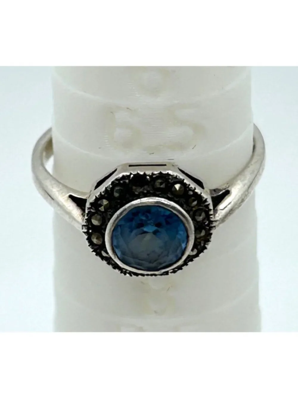 Vintage 925 Sterling Silver Blue Stone & Marcasite Halo Ring Size 6